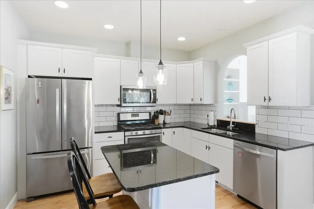 87 South Jefferson Road South Burlington VT 05403