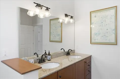 87 South Jefferson Road South Burlington VT 05403