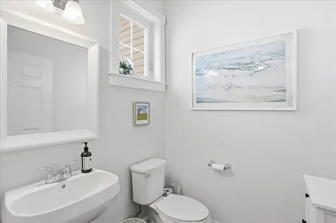 87 South Jefferson Road South Burlington VT 05403