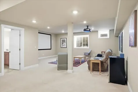 87 South Jefferson Road South Burlington VT 05403