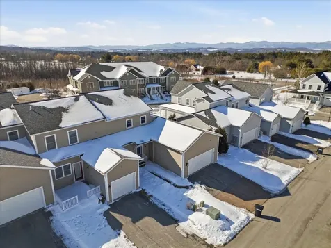 87 South Jefferson Road South Burlington VT 05403