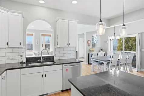 87 South Jefferson Road South Burlington VT 05403