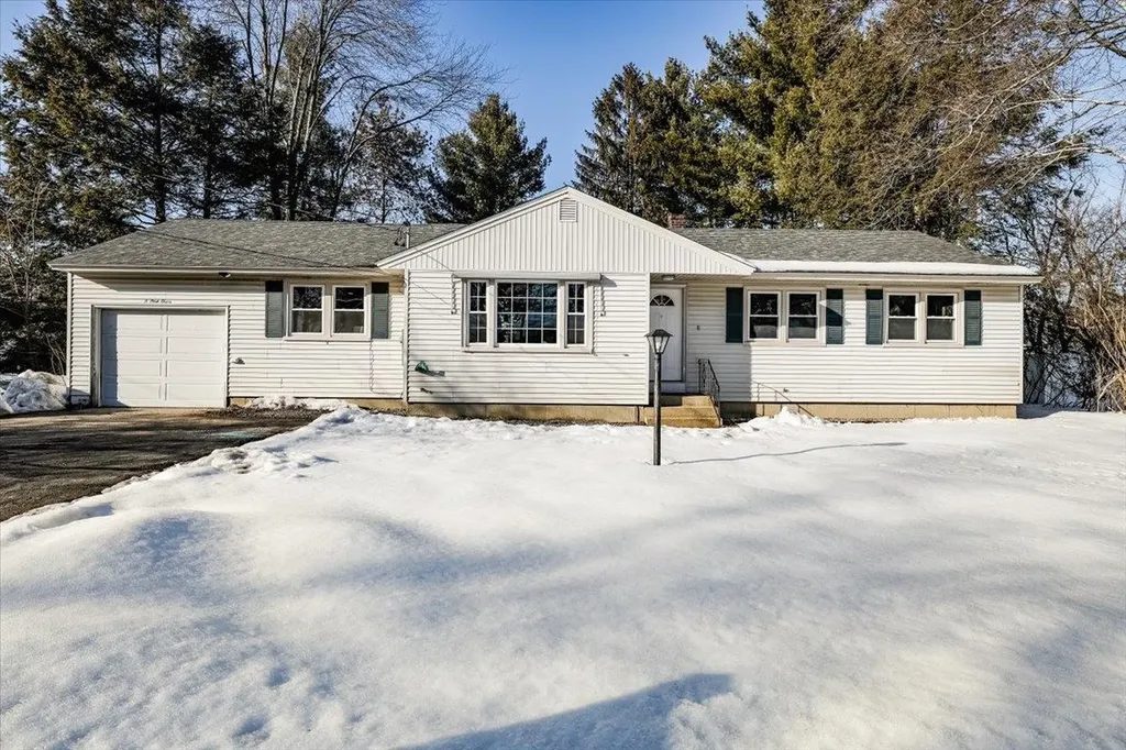 8 Park Drive Bedford NH 03110