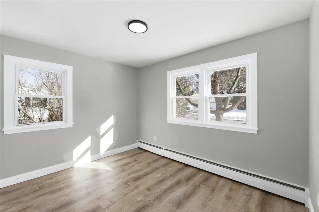 8 Park Drive Bedford NH 03110