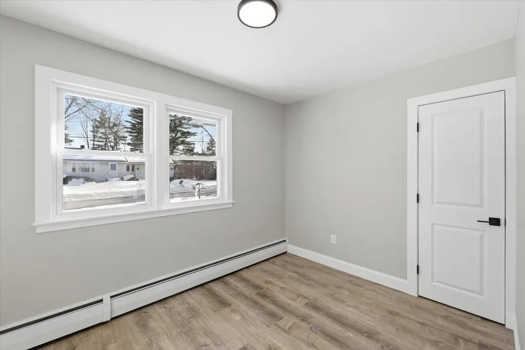 8 Park Drive Bedford NH 03110