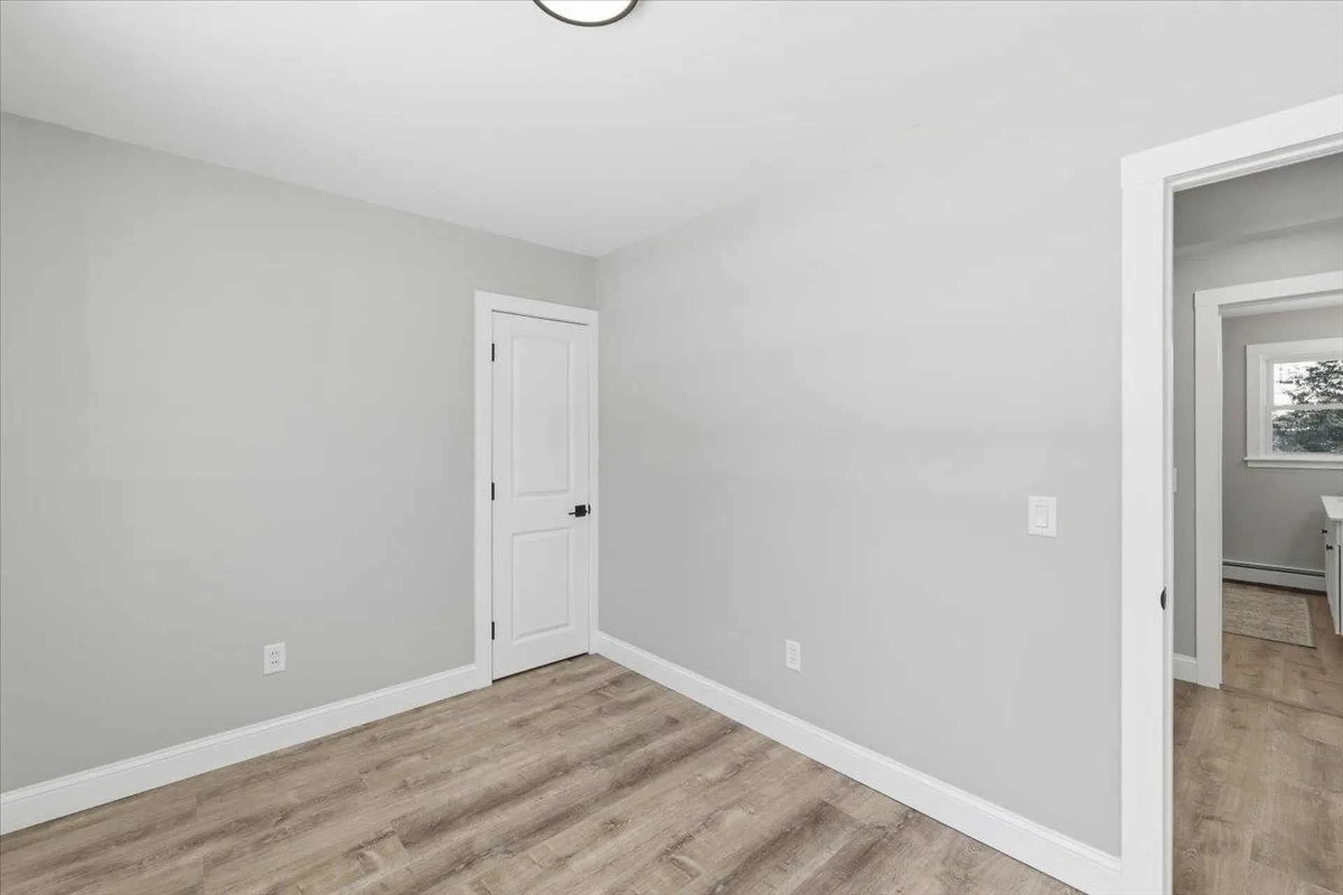 8 Park Drive Bedford NH 03110