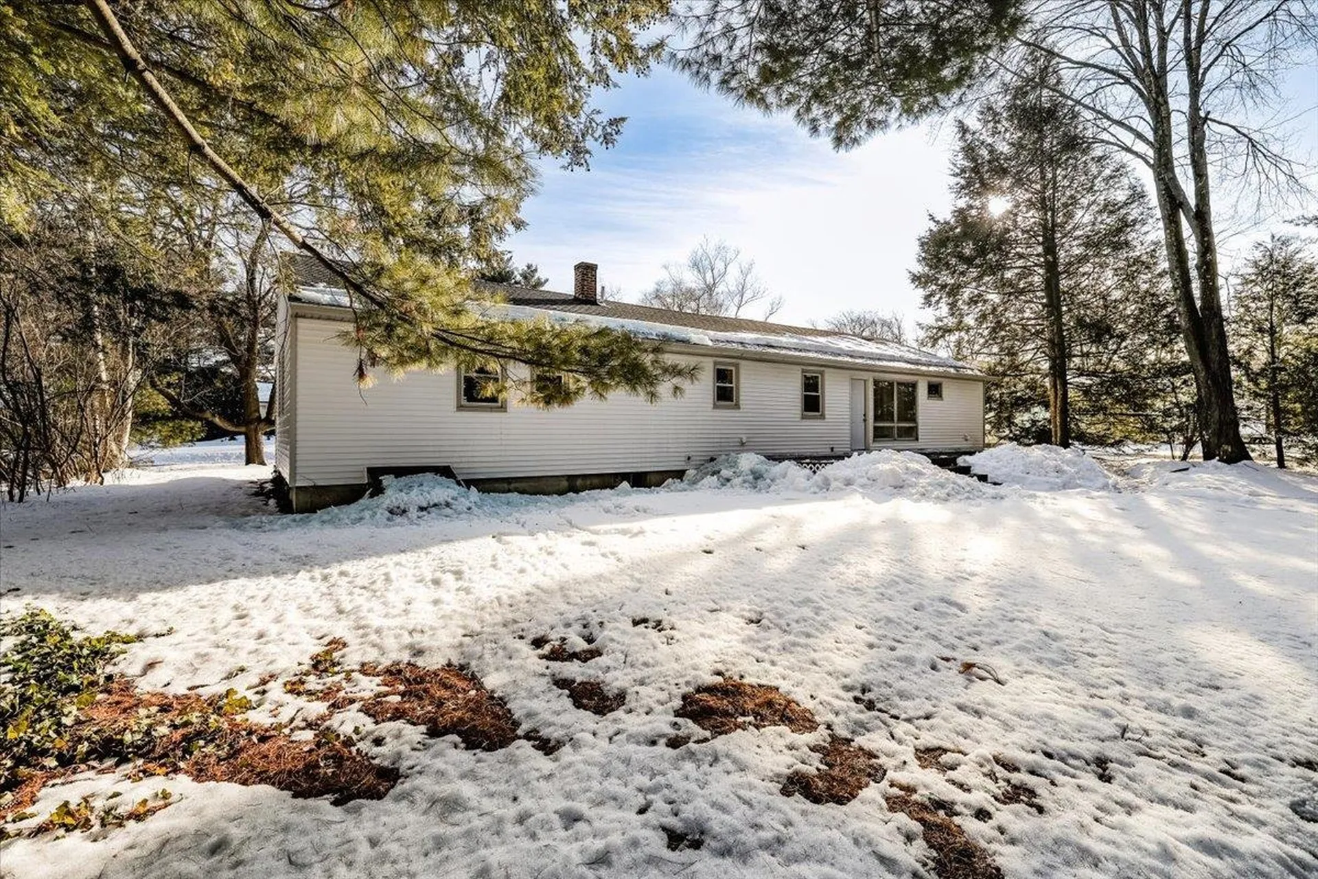 8 Park Drive Bedford NH 03110