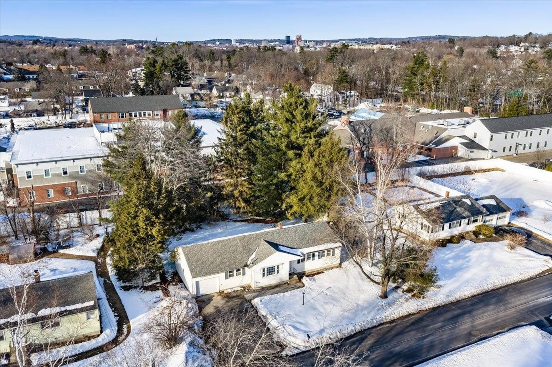 8 Park Drive Bedford NH 03110