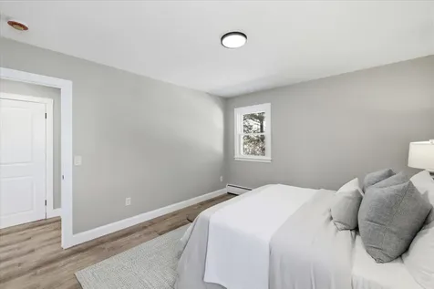 8 Park Drive Bedford NH 03110