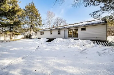 8 Park Drive Bedford NH 03110