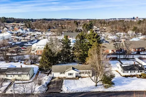 8 Park Drive Bedford NH 03110