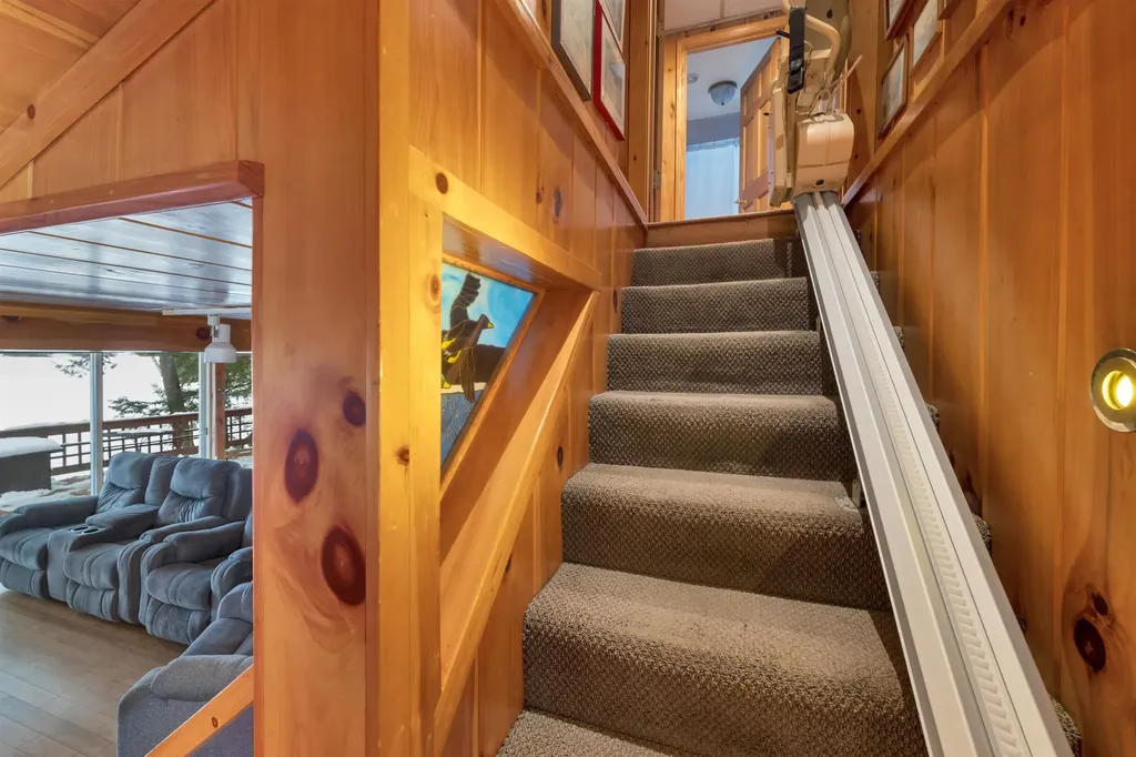 9 Patriot Lane Sanbornton NH 03269