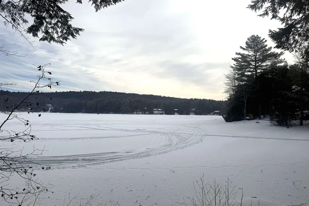 9 Patriot Lane Sanbornton NH 03269