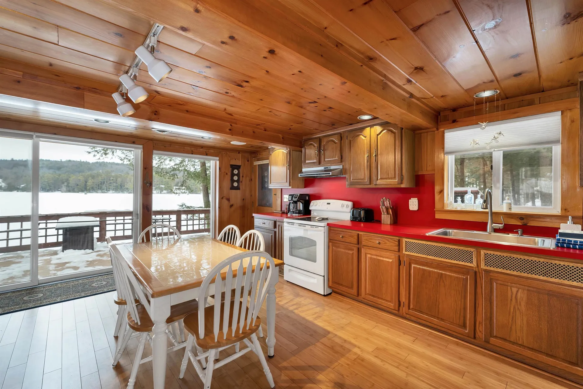 9 Patriot Lane Sanbornton NH 03269