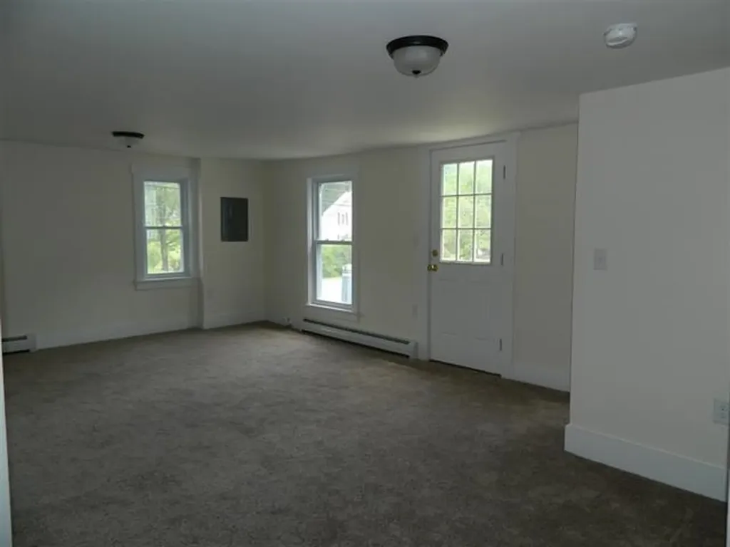 167 A Pleasanat Street Bristol NH 03222