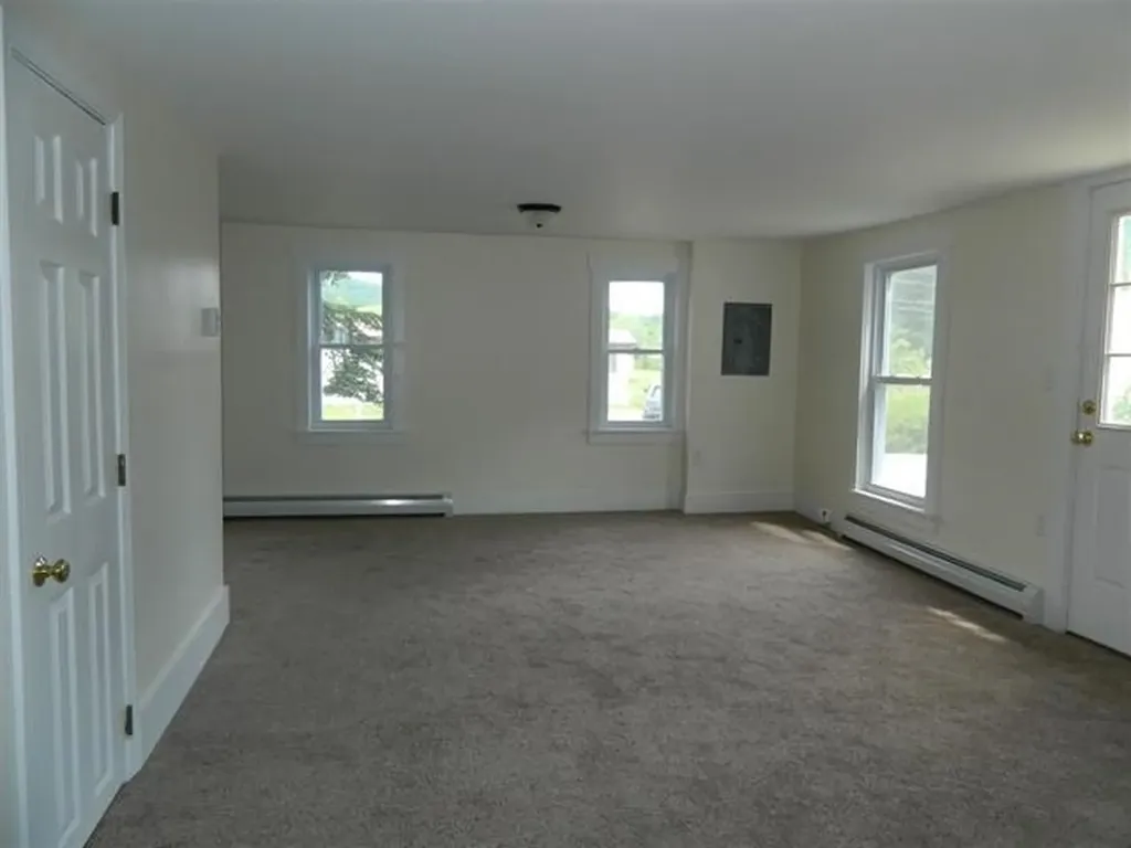 167 A Pleasanat Street Bristol NH 03222