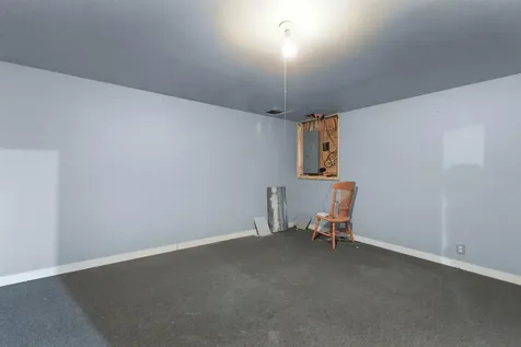 2 Oak Court Northwood NH 03261