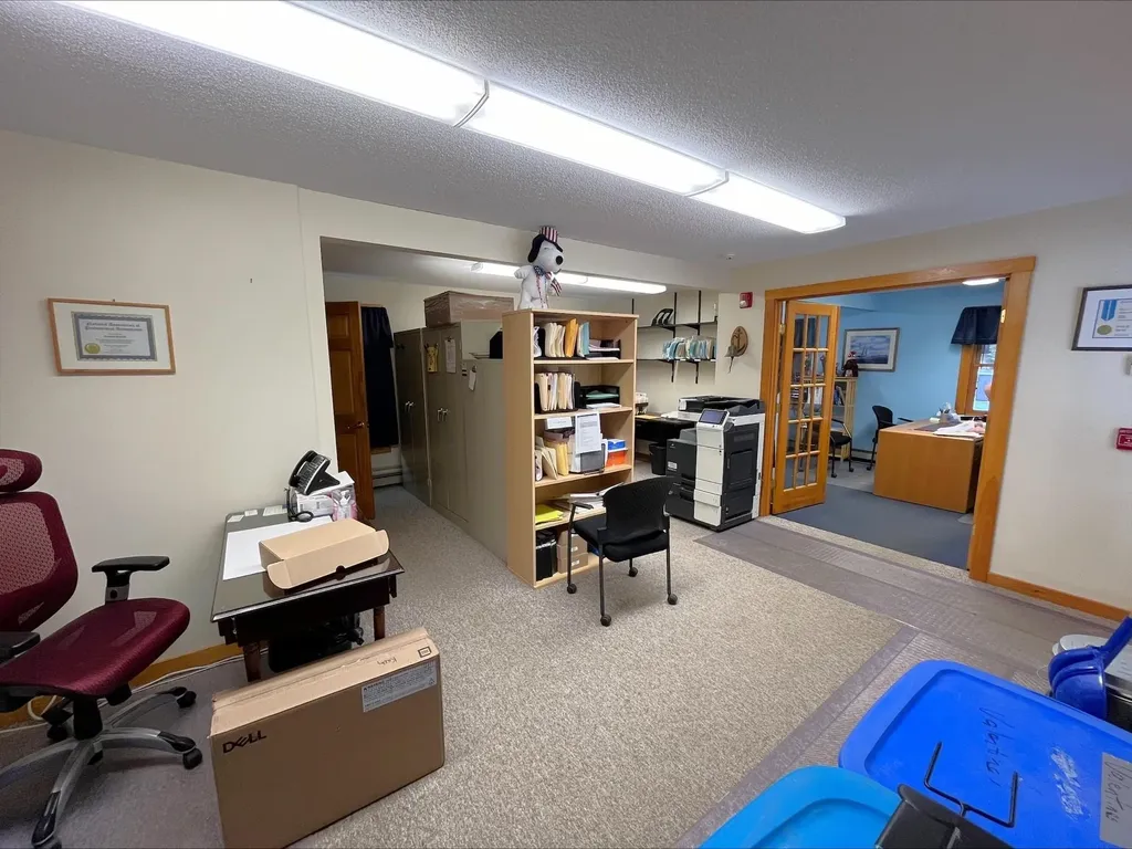 290 East Side Road Conway NH 03818