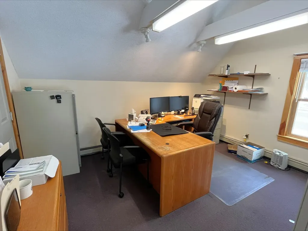 290 East Side Road Conway NH 03818