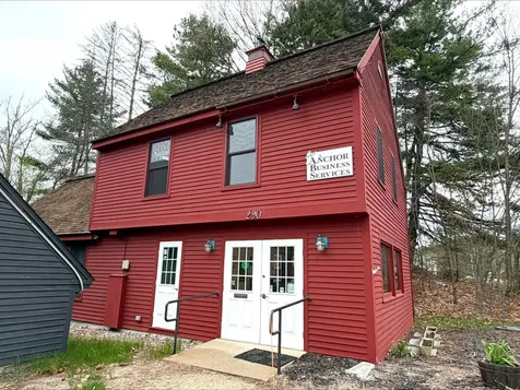 290 East Side Road Conway NH 03818