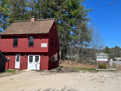 290 East Side Road Conway NH 03818