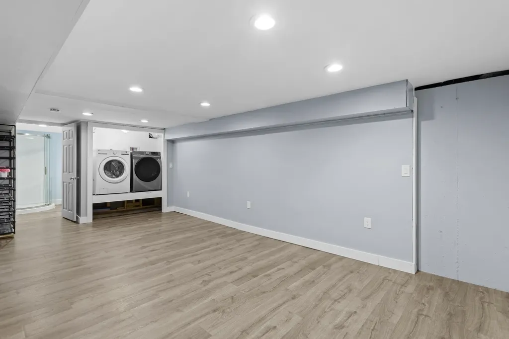 50 Haigh Avenue Salem NH 03079