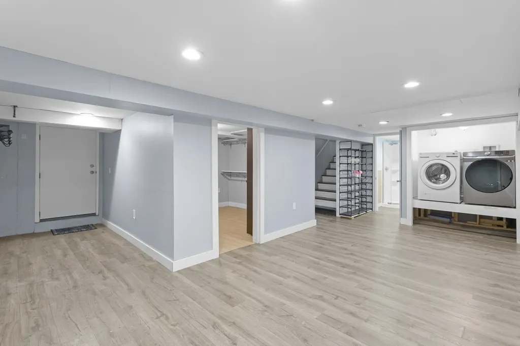 50 Haigh Avenue Salem NH 03079