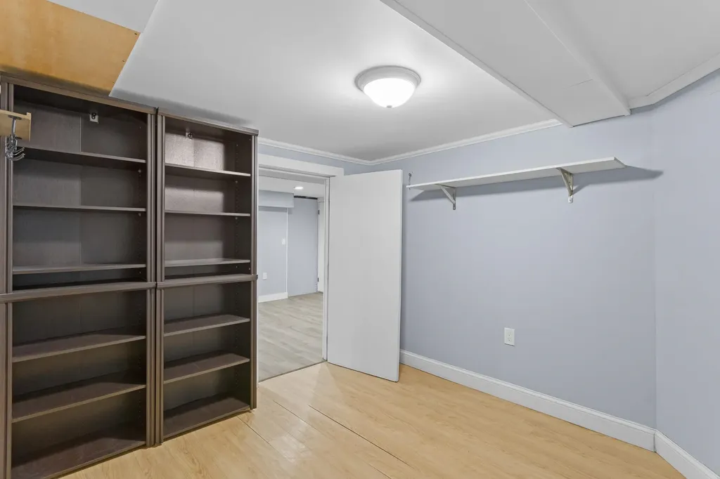 50 Haigh Avenue Salem NH 03079