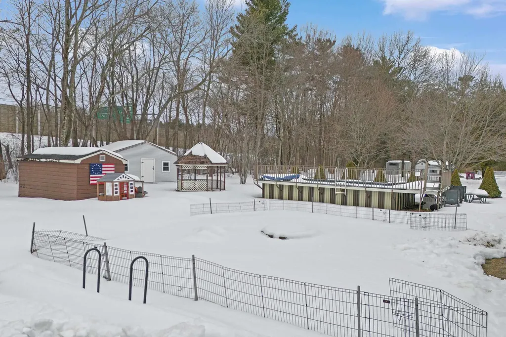 50 Haigh Avenue Salem NH 03079