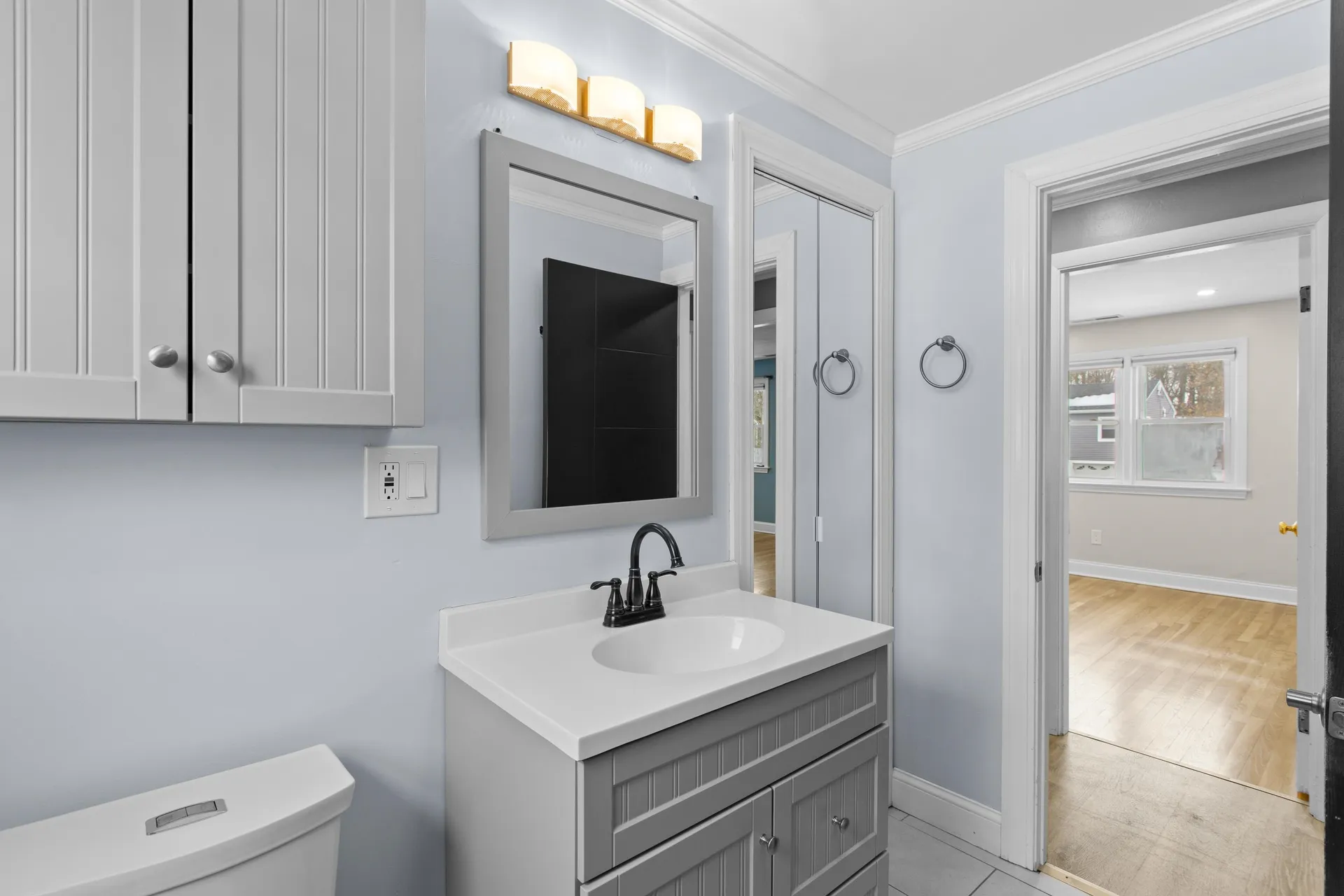 50 Haigh Avenue Salem NH 03079