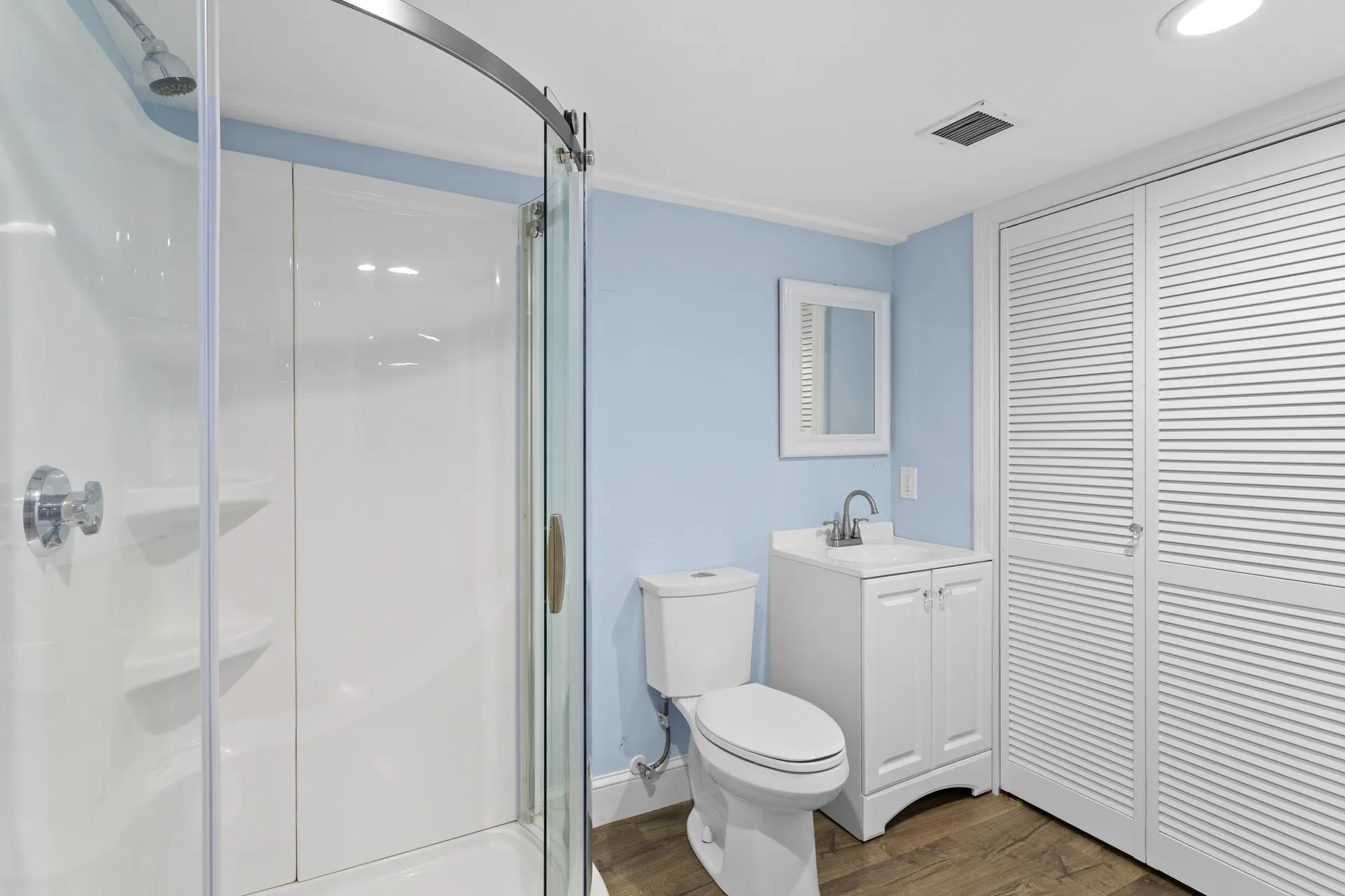 50 Haigh Avenue Salem NH 03079