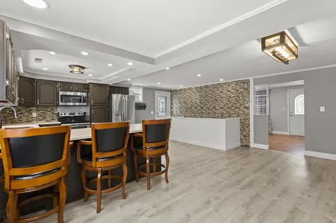 50 Haigh Avenue Salem NH 03079