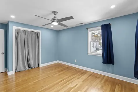 50 Haigh Avenue Salem NH 03079