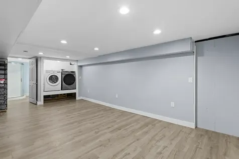 50 Haigh Avenue Salem NH 03079