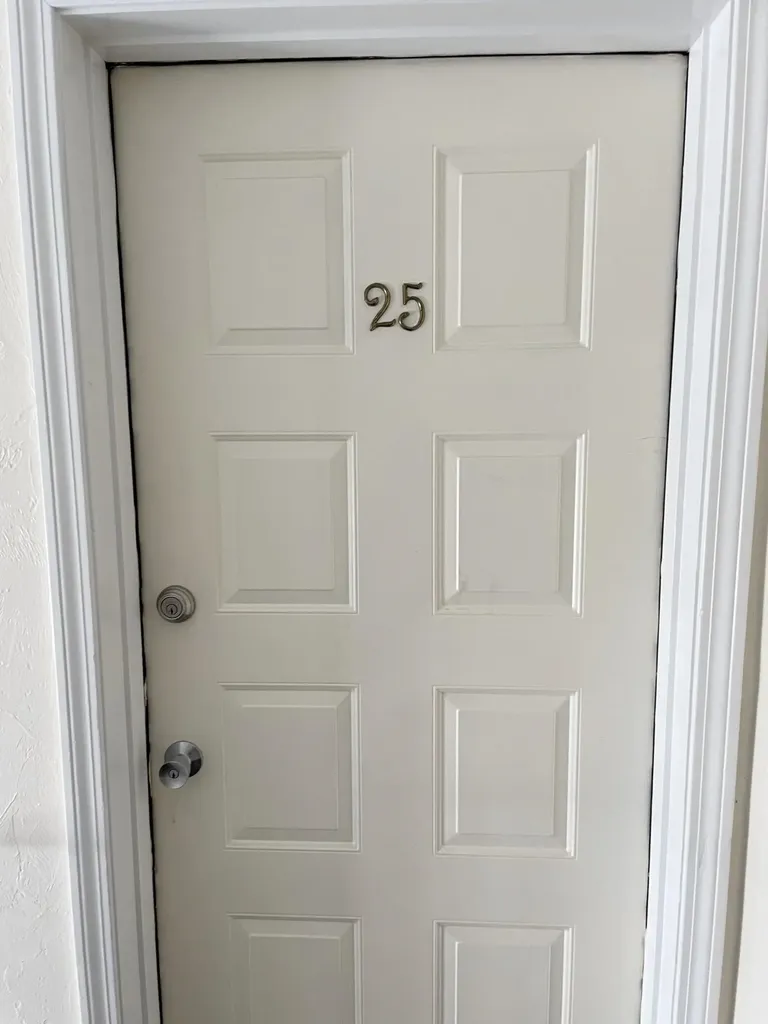 1311 Hanover Street Manchester NH 03103