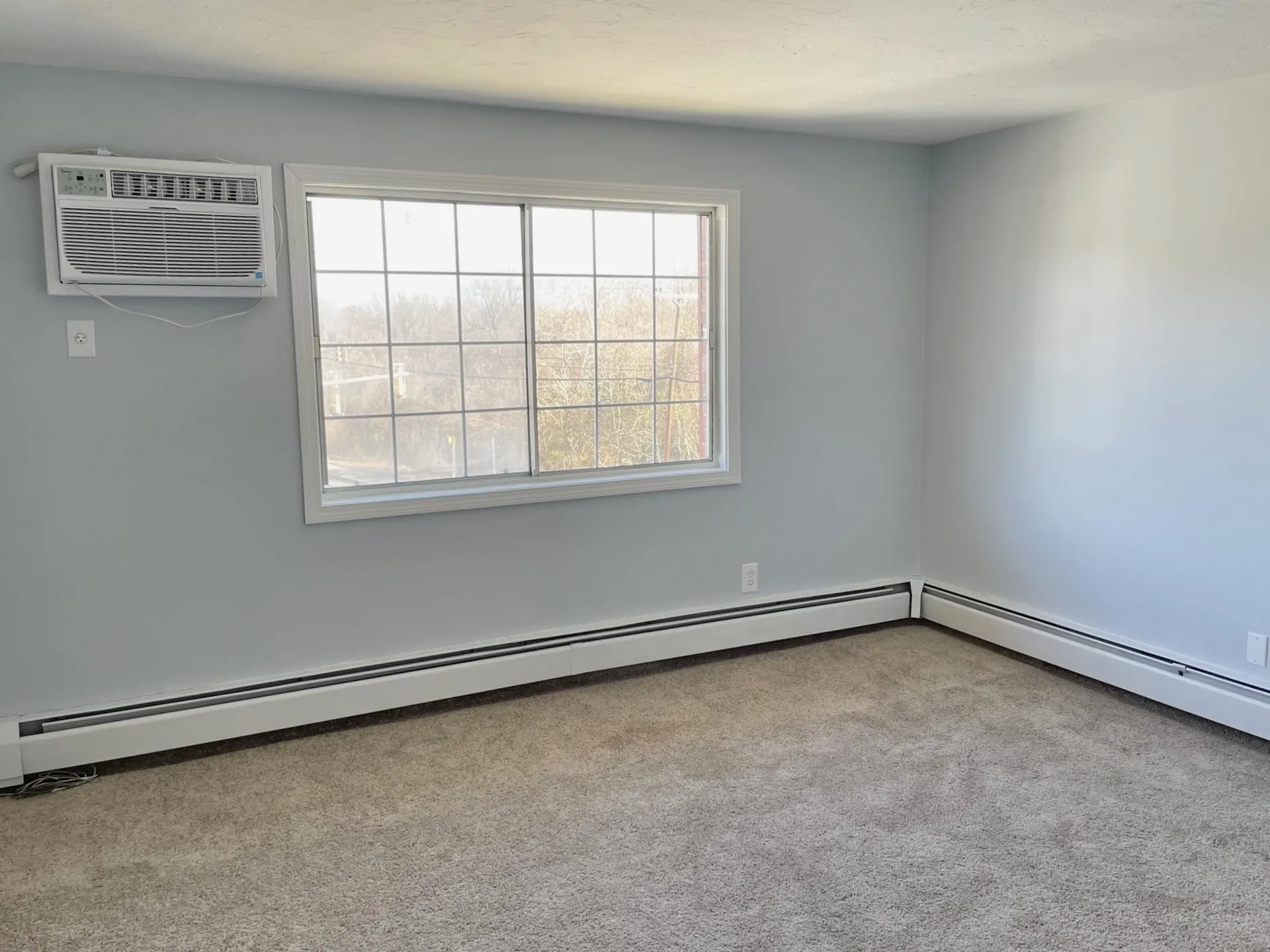 1311 Hanover Street Manchester NH 03103