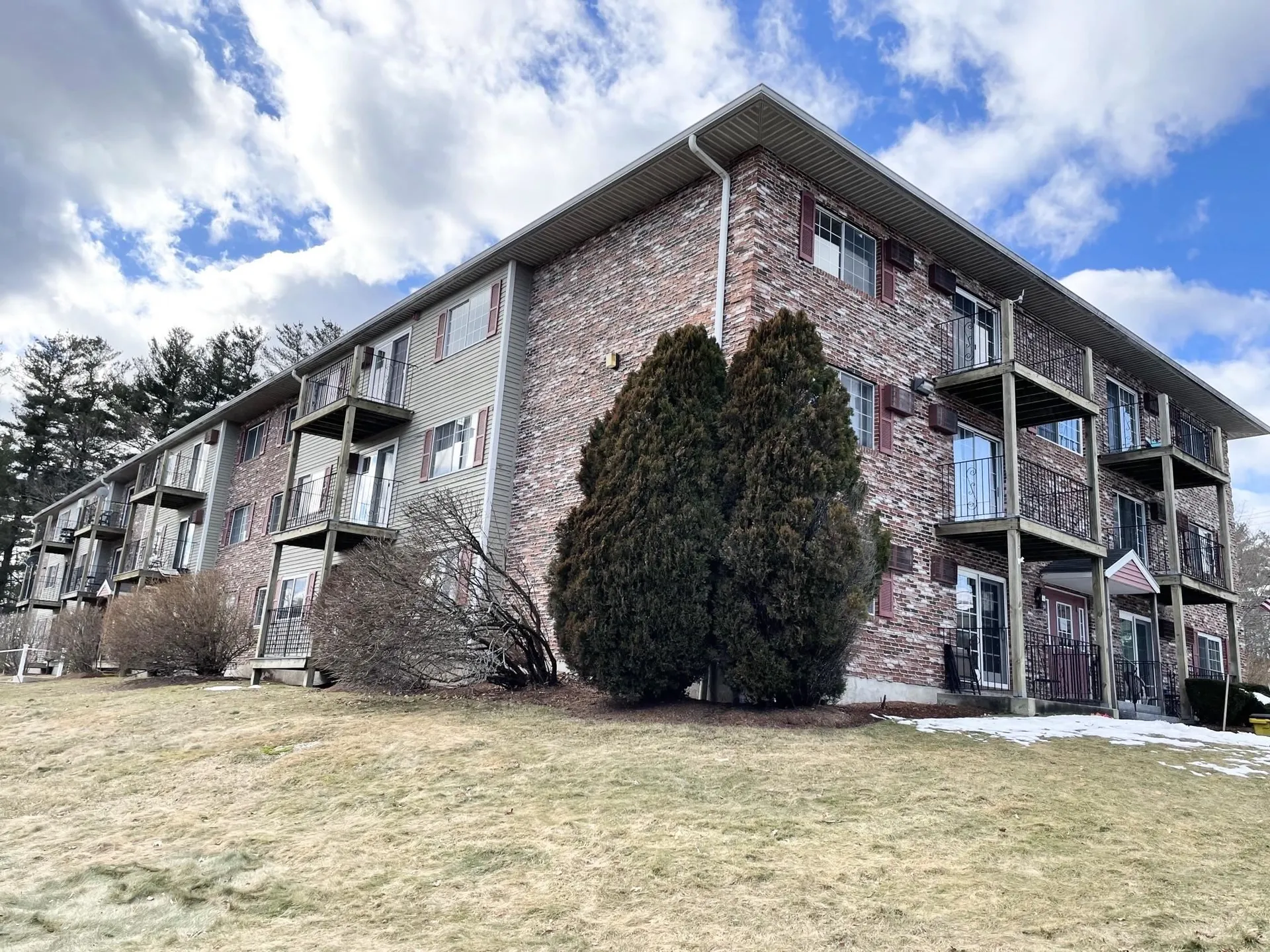 1311 Hanover Street Manchester NH 03103