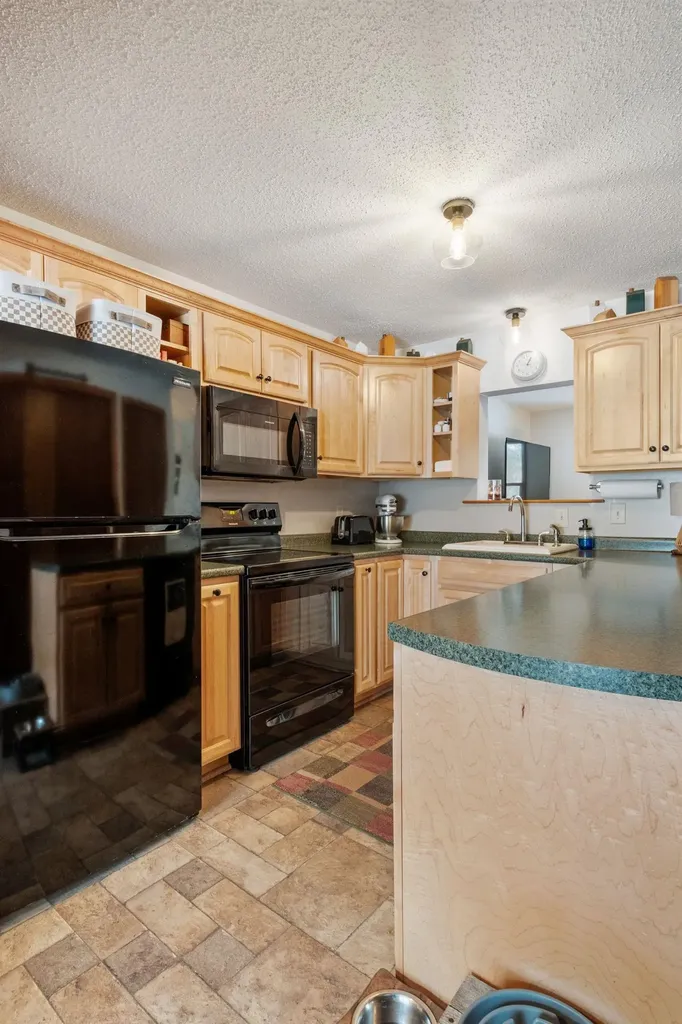 35 Lakewood Pines Road Bristol NH 03222