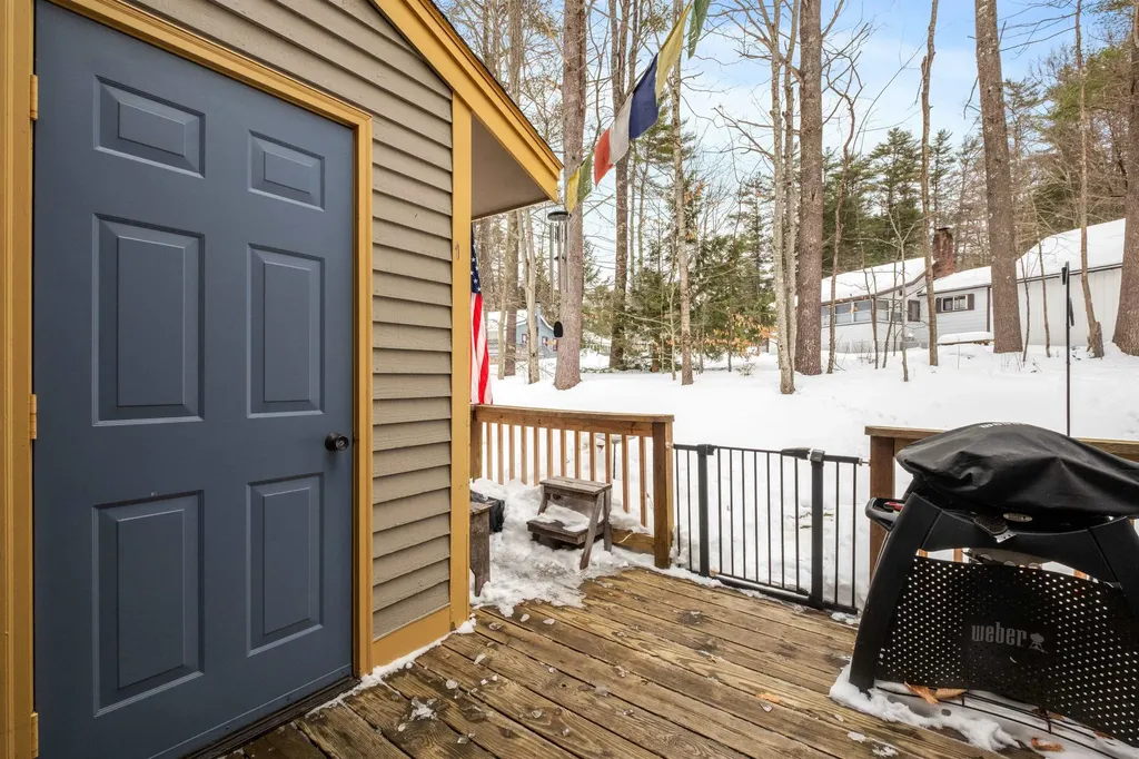 35 Lakewood Pines Road Bristol NH 03222