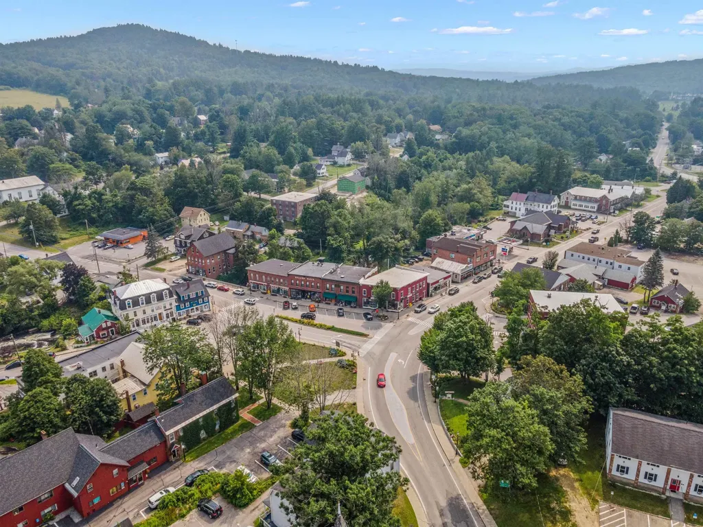 35 Lakewood Pines Road Bristol NH 03222