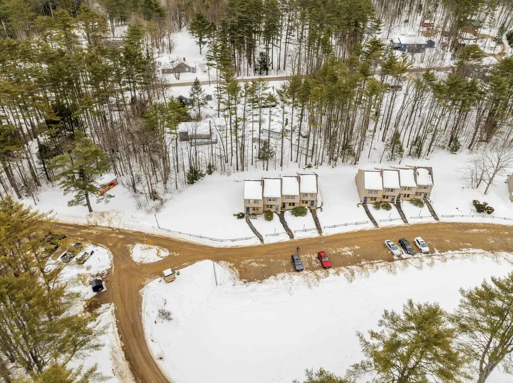 35 Lakewood Pines Road Bristol NH 03222