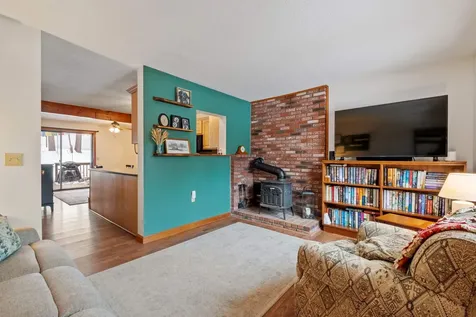 35 Lakewood Pines Road Bristol NH 03222