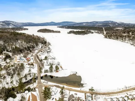 35 Lakewood Pines Road Bristol NH 03222