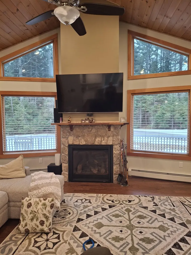 167 Grandpa Harrys Lane Carroll NH 03595