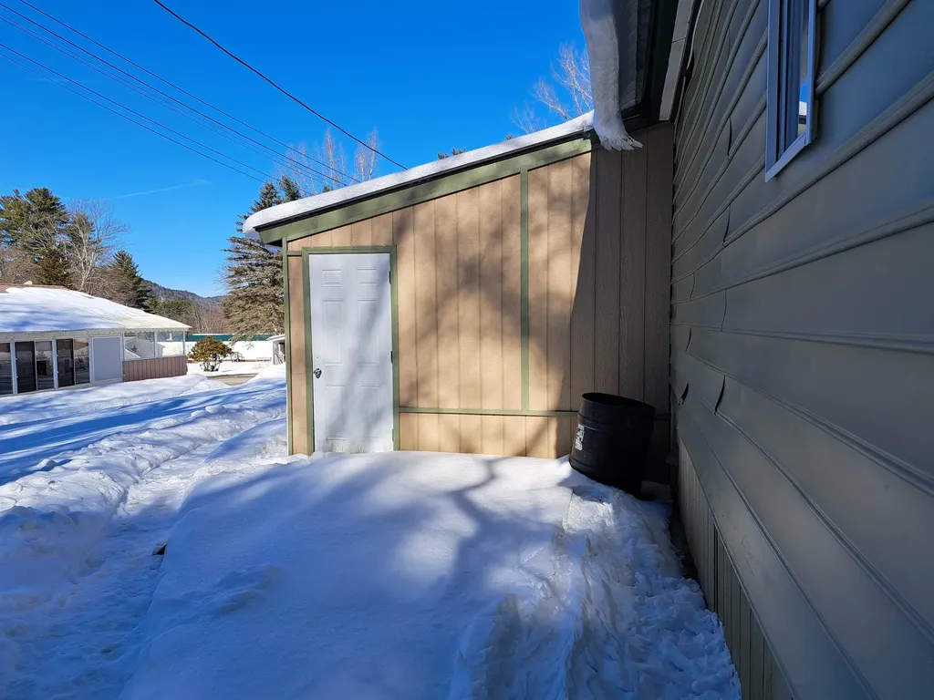 1025 Mountainview Avenue Charlestown NH 03603