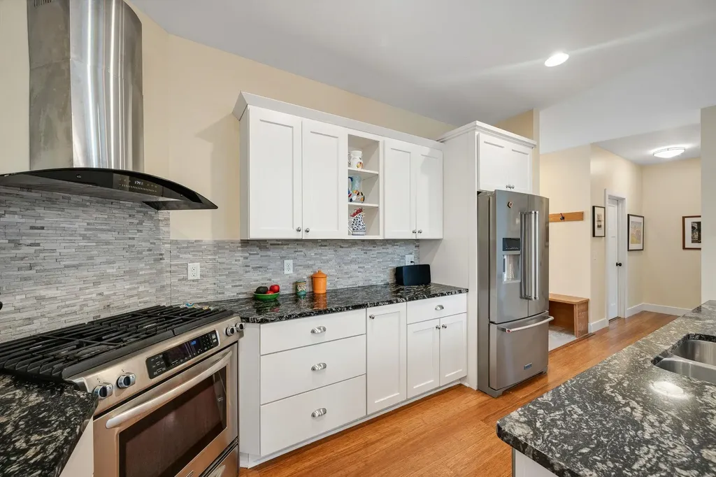 64 Webster Ridge Shelburne VT 05482