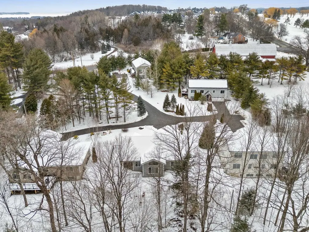 64 Webster Ridge Shelburne VT 05482