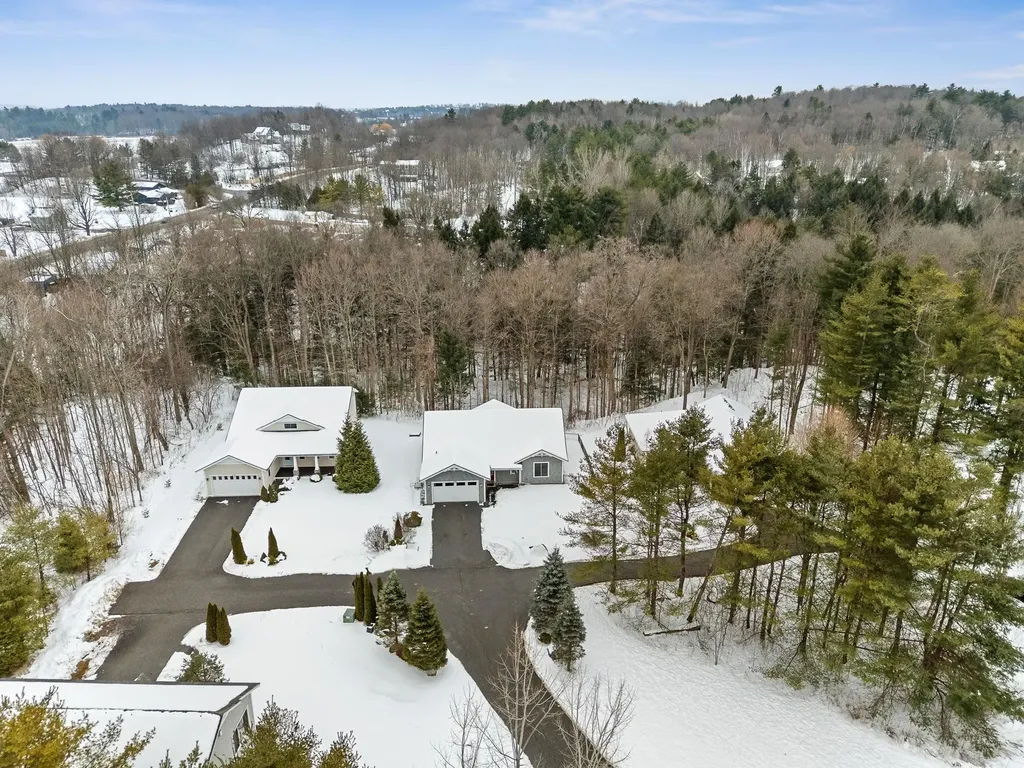 64 Webster Ridge Shelburne VT 05482