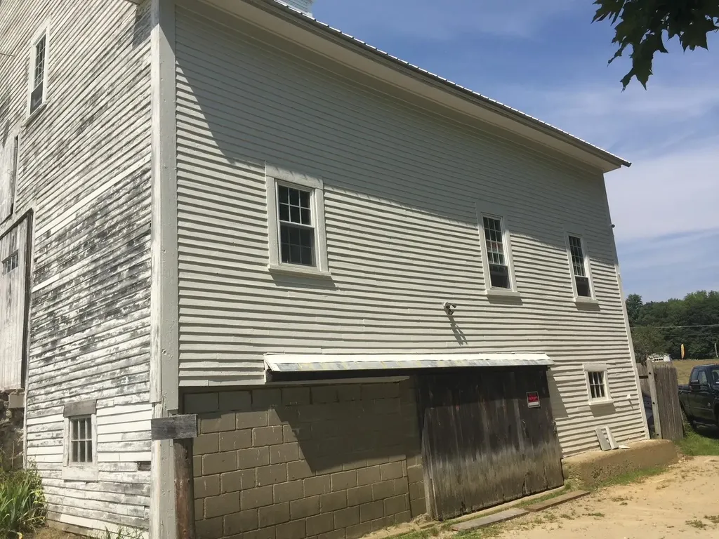 79 High Street Pittsfield NH 03263