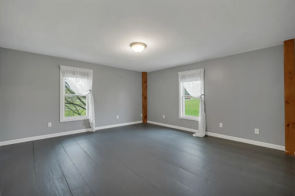 79 High Street Pittsfield NH 03263